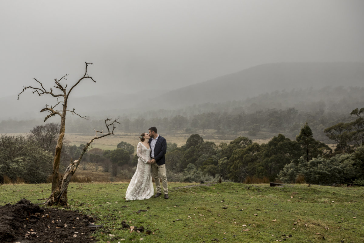 Larissa and Japo's Twamley Farm wedding photographed by Alysa Nemeth