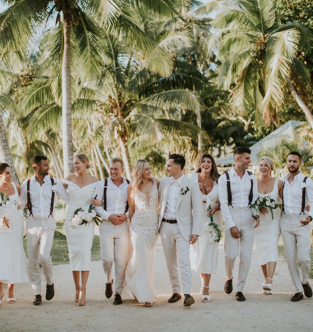 Fiji Destination Wedding Photo by Peachylini