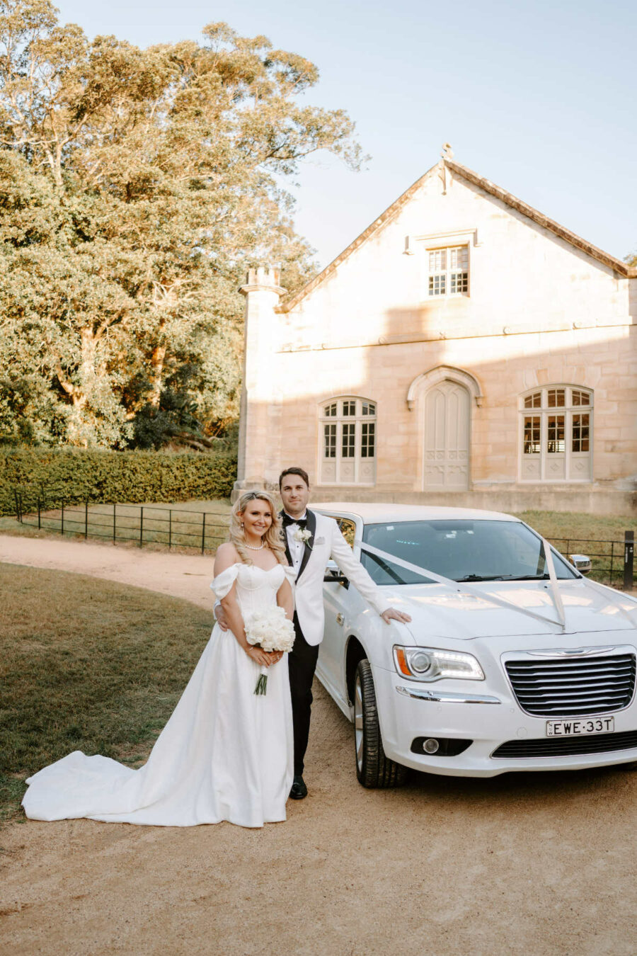 Wedding Cash Giveaway winners, Tayla and Anderson, at their Watsons Bay Hotel wedding. Photo by Veri Photography.