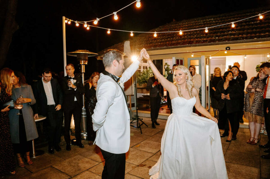 Wedding Cash Giveaway winners, Tayla and Anderson, at their Watsons Bay Hotel wedding. Photo by Veri Photography.